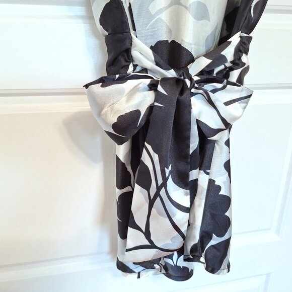 Black white and gray summer top - Picture 6 of 8